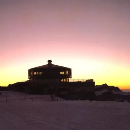 Apartment Saas-fee Sleeps 8 Wifi